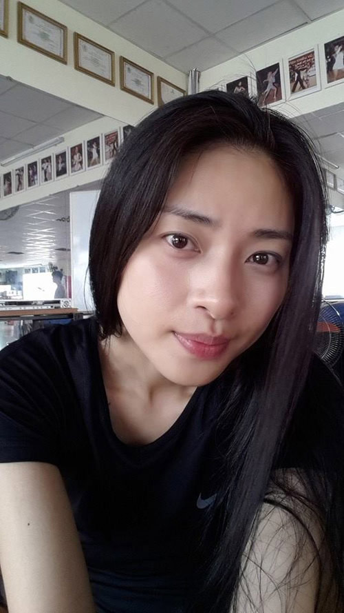 Hồ Quỳnh Hương mặt mộc gây bất ngờ - 13