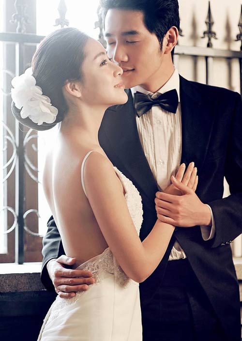 Đớn đau chồng và bồ thương hại tôi - 1