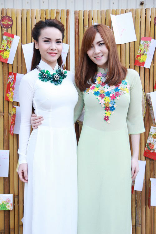 Sao Việt rủ nhau diện áo dài du Xuân - 3