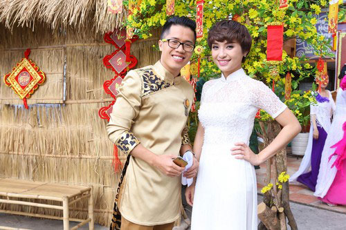 Sao Việt rủ nhau diện áo dài du Xuân - 8