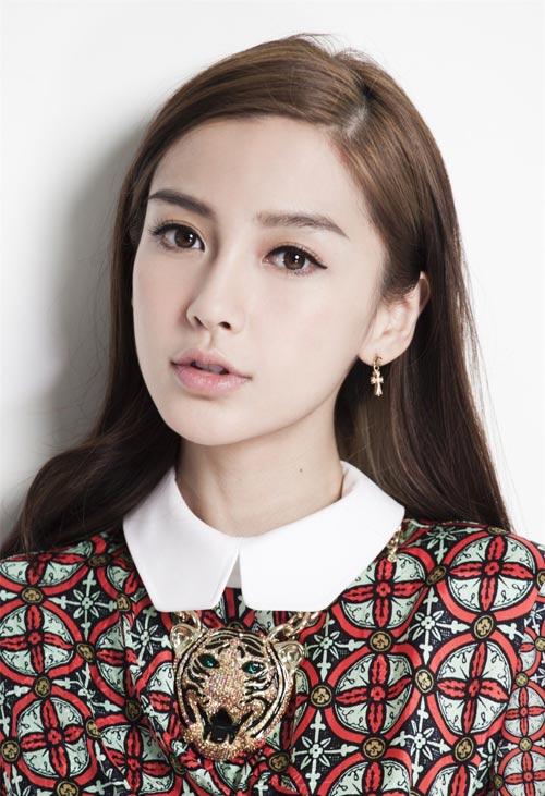 Angelababy lộ độn cằm ‘xấu xí’ - 9