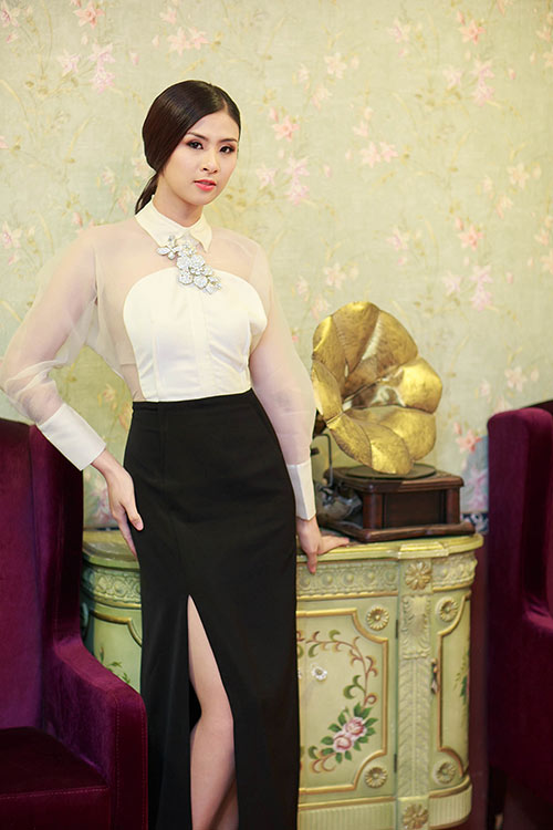 HH Ngọc Hân thanh lịch bên Hồng Quế - 5