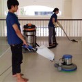 Mua sắm - Giá cả - Dịch vụ dọn nhà đón tết đang ế