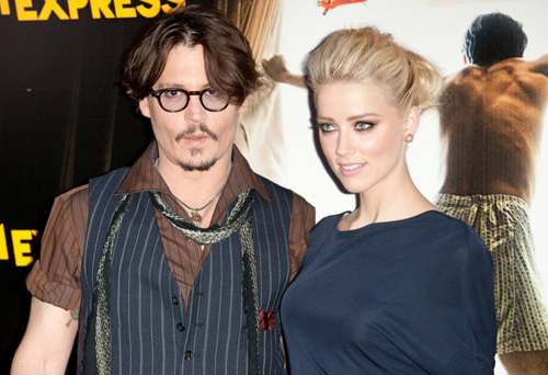 Johnny Depp đính hôn với bạn gái lưỡng tính - 1