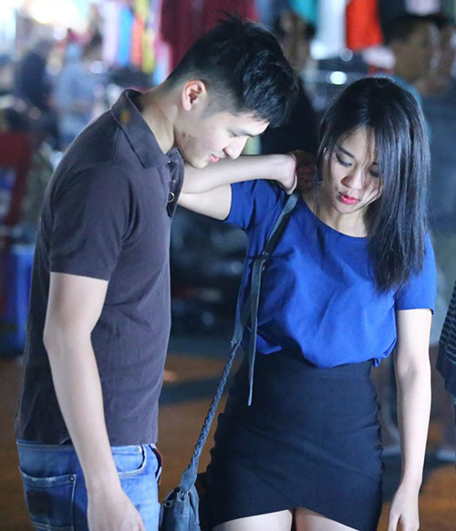 Diễm Hằng và người yêu đi chơi đêm ở Sài Gòn - 2