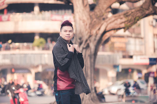 Hoàng Tôn The Voice tung album bắt kịp bạn bè - 3