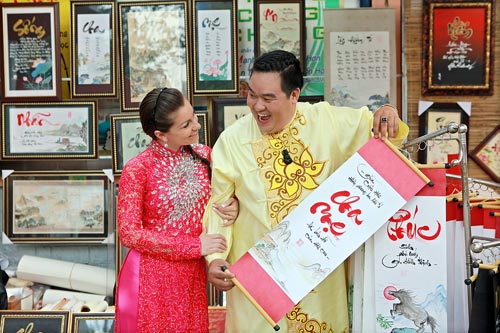 Bạn nhảy Tây của Hoàng Mập mê phong tục Tết Việt - 10