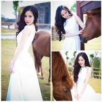 Ngọc Bích "yêu ngựa" đón năm Giáp Ngọ