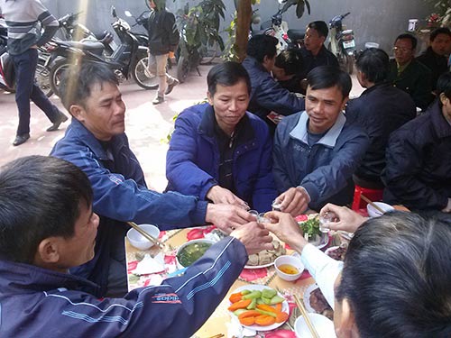 Gia đình ông Chấn vui hơn Tết - 2