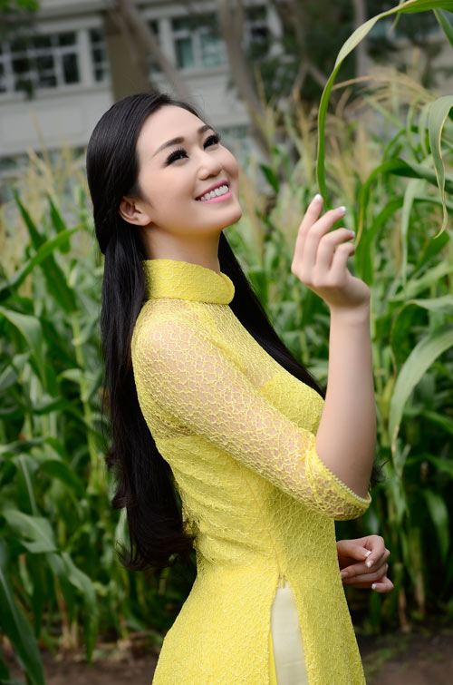 Khánh My quot;làm bạnquot; cùng rơm rạ ngày đầu năm - 8