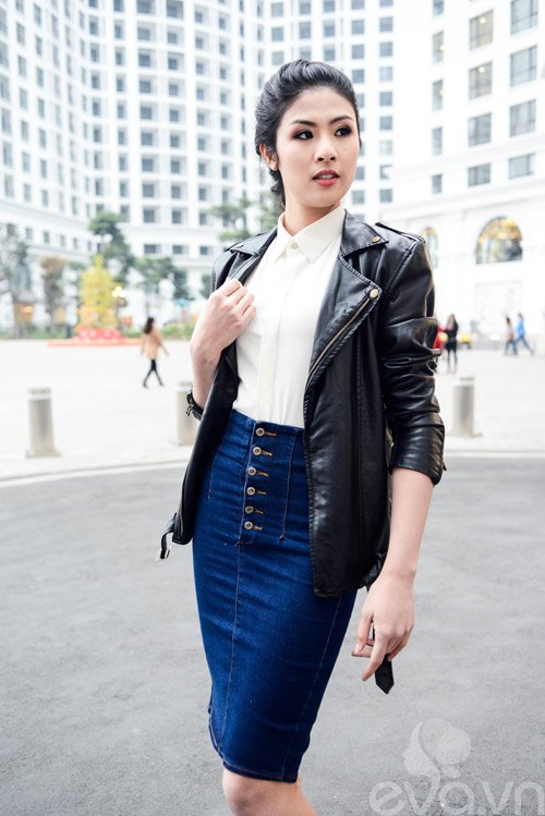 Xuống phố ngày lạnh, HH Việt chuộng áo da - 1