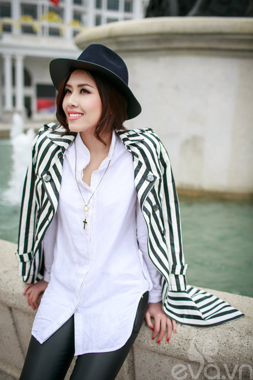 Xuống phố ngày lạnh, HH Việt chuộng áo da - 13