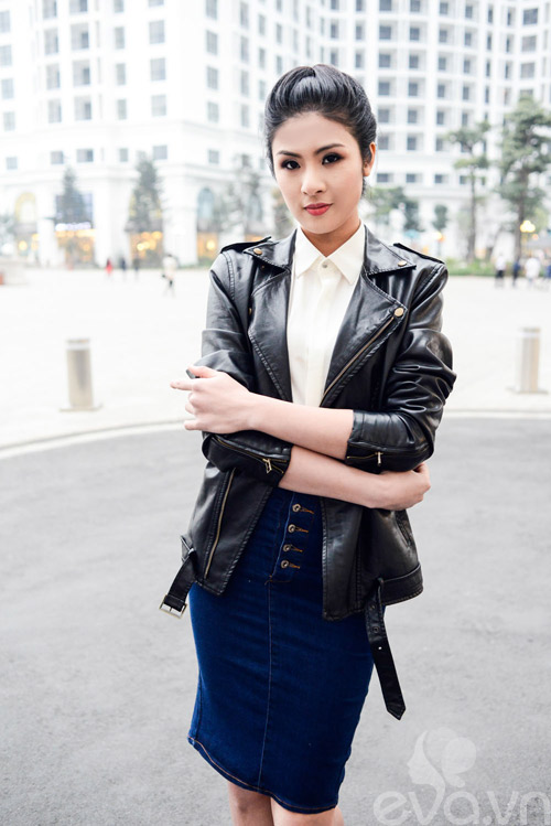 Xuống phố ngày lạnh, HH Việt chuộng áo da - 3