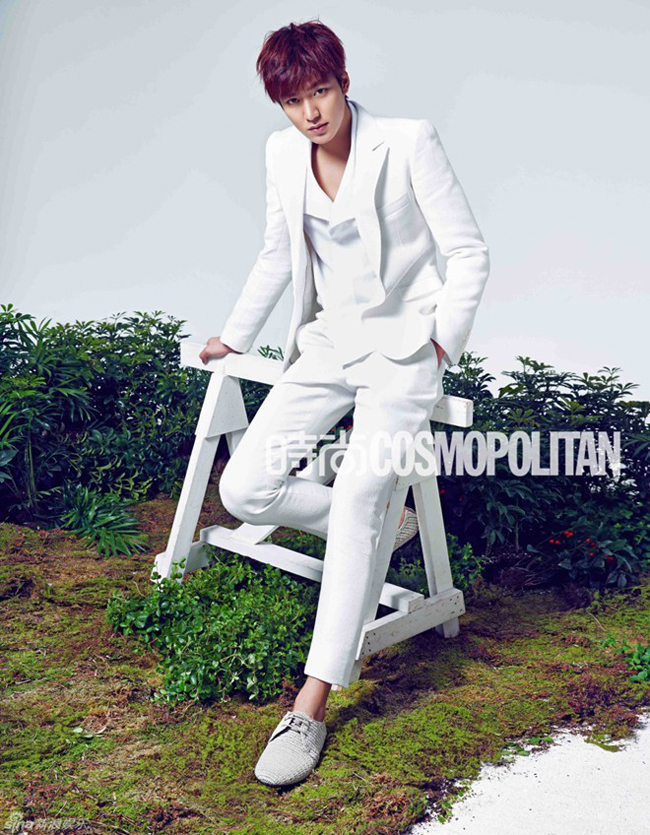 Xuất hiện trên Cosmopolitan, Lee Min Ho chiếm tới 16 trang báo trong cả tập san tháng 3.
