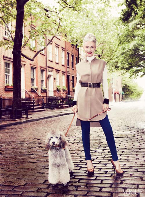 Xuýt xoa phong cách ngọt ngào của quý bà U70 - 14