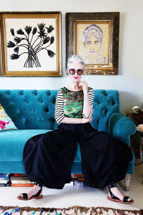 Xuýt xoa phong cách ngọt ngào của quý bà U70 - 4