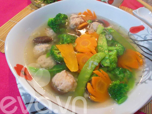 Canh nấm mọc nóng hổi ngọt thơm - 8