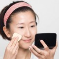 Làm đẹp - Bạn đã biết cách dùng phấn phủ chưa?