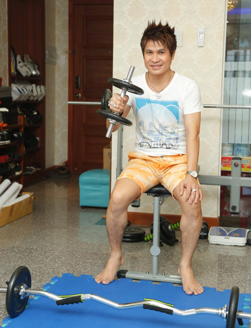 Thăm căn hộ bạc tỷ của “vua nhạc sàn” - 11