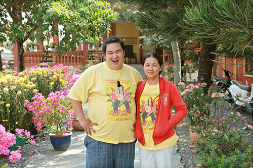 Hoàng Mập khoe vợ hiền lành, giản dị - 1