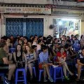 Tin tức - Hàng ăn vỉa hè ra tay 'chặt chém' sau tết
