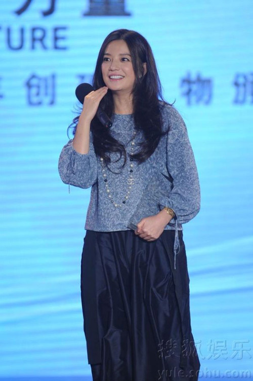 Thảng thốt ngắm Triệu Vy già, sến - 11