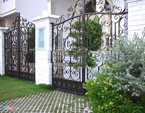 Nội thất xa hoa trong biệt thự của Đăng Khôi - 1