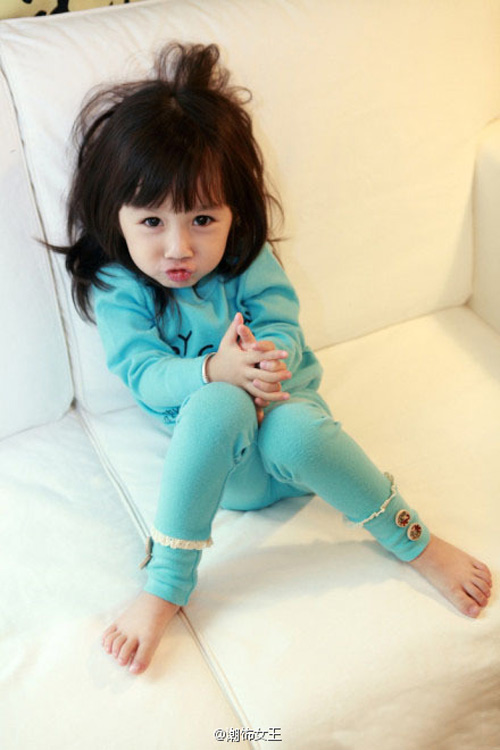 Ngắm sao nhí có quot;đôi mắt naiquot; đẹp nhất Cbiz - 11