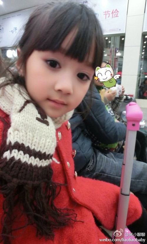 Ngắm sao nhí có quot;đôi mắt naiquot; đẹp nhất Cbiz - 12