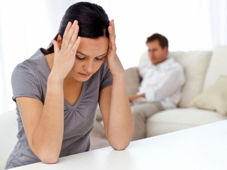 Bàng hoàng biết chồng sắp cưới có con rơi - 1