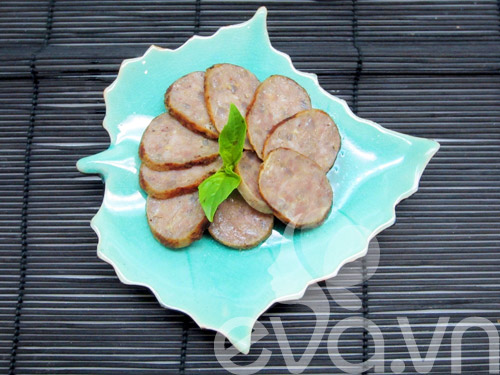 Tự tay làm dồi chiên đãi cả nhà - 9