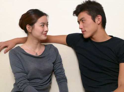 Lấy vợ hơn 7 tuổi lại đã có chồng - 1