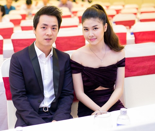 Vợ Đăng Khôi sexy đi sự kiện cùng chồng - 3