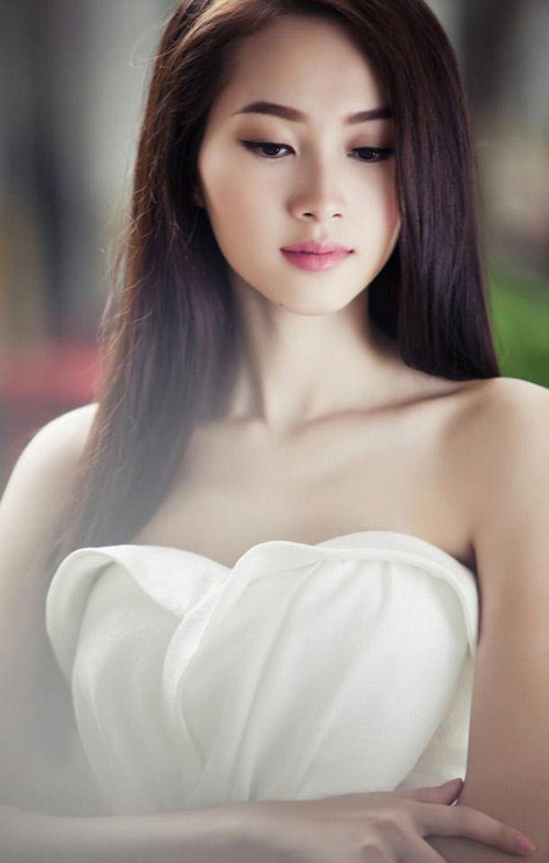 HH Đặng Thu Thảo - quot;Thiên thầnquot; váy trắng - 8