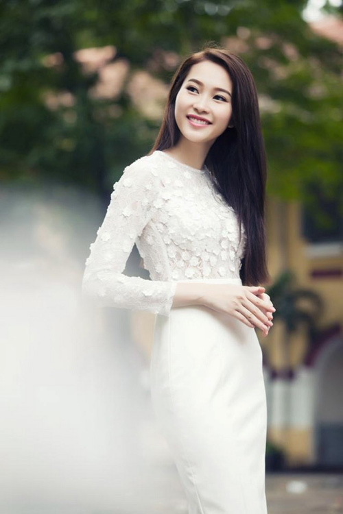 HH Đặng Thu Thảo - quot;Thiên thầnquot; váy trắng - 9