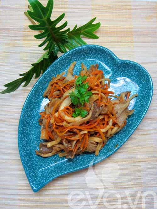 Nấm bào ngư xào sả giản dị, ngon cơm - 6