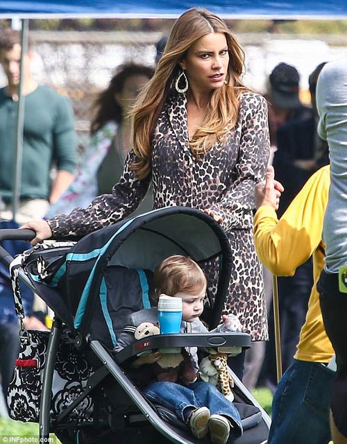 Eva quot;soiquot; 5/3: Keira Knightley khoe eo con kiến - 12