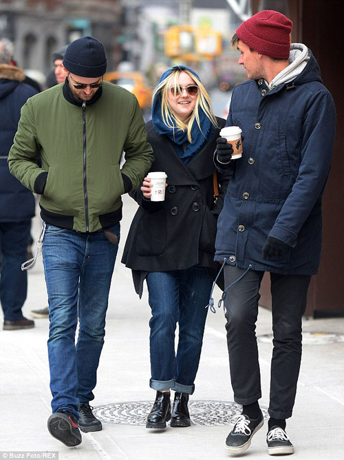 Eva quot;soiquot; 5/3: Keira Knightley khoe eo con kiến - 15