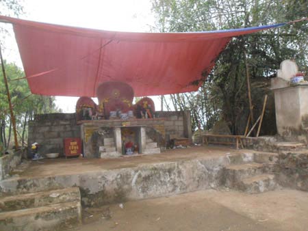 Bí ẩn đồi #039;Ông Thánh#039; ở xứ Thanh - 1