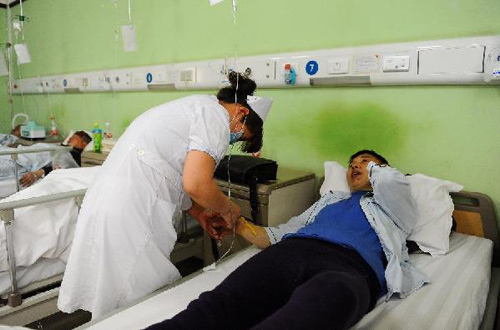 TQ: Xe buýt bốc cháy, 10 người thiệt mạng - 6