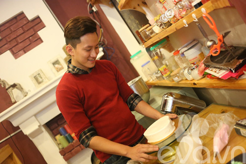 8-3: Phái mạnh làm bánh quot;ghi điểmquot; - 13