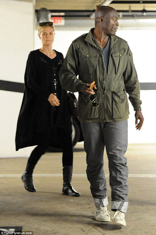 Eva quot;soiquot; 7/3: Heidi Klum quot;khóa môiquot; chồng cũ - 3