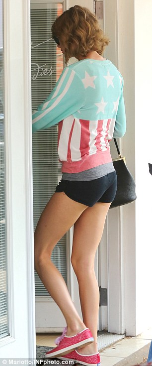 Eva quot;soiquot; 7/3: Heidi Klum quot;khóa môiquot; chồng cũ - 12