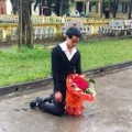 Eva Yêu - Khoe ảnh bạn gái lên mạng, quỳ 4 tiếng xin lỗi