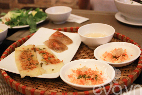 Đi ăn bún giấm nuốt Huế ở Sài Gòn - 8