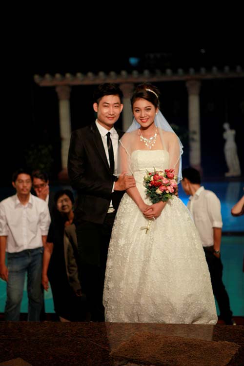 Người đẹp tài năng Bích Trâm lên xe hoa? - 2