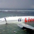 Tin tức - Máy bay rơi xuống biển, hy vọng sống sót vẫn còn