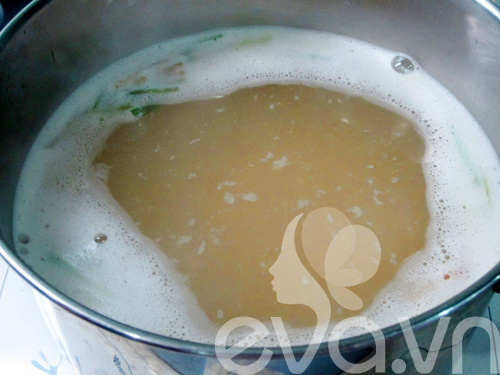 Canh tôm nấu rau dền, mồng tơi thanh mát - 3