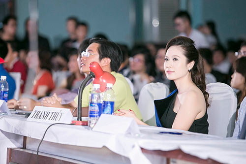 Thanh Thúy xinh đẹp đi làm giám khảo - 8
