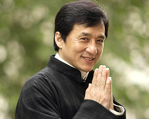 Thành Long làm quot;ông bầuquot; của một nhóm nhạc nam - 1